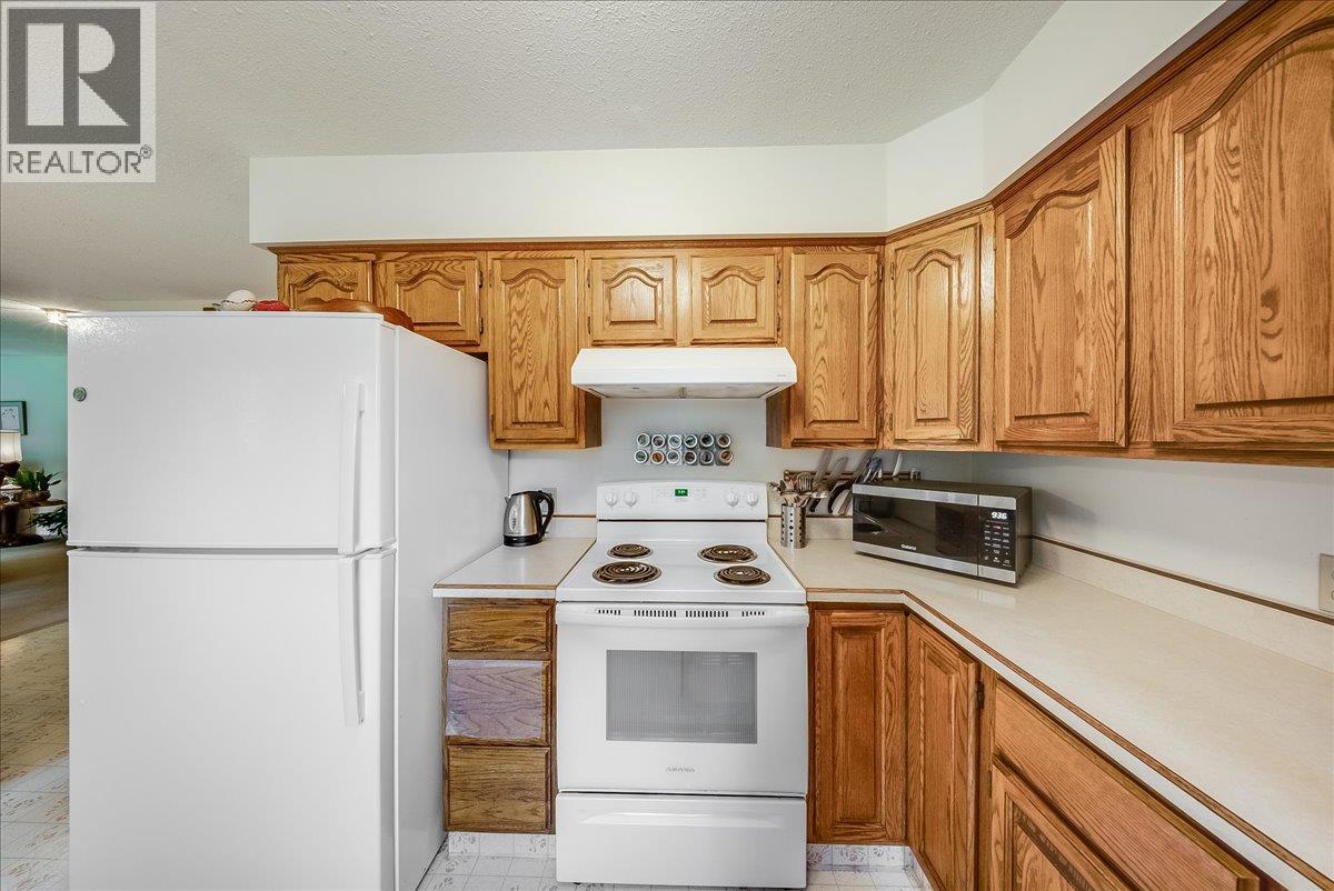 1764 Green Road Property Photo 26