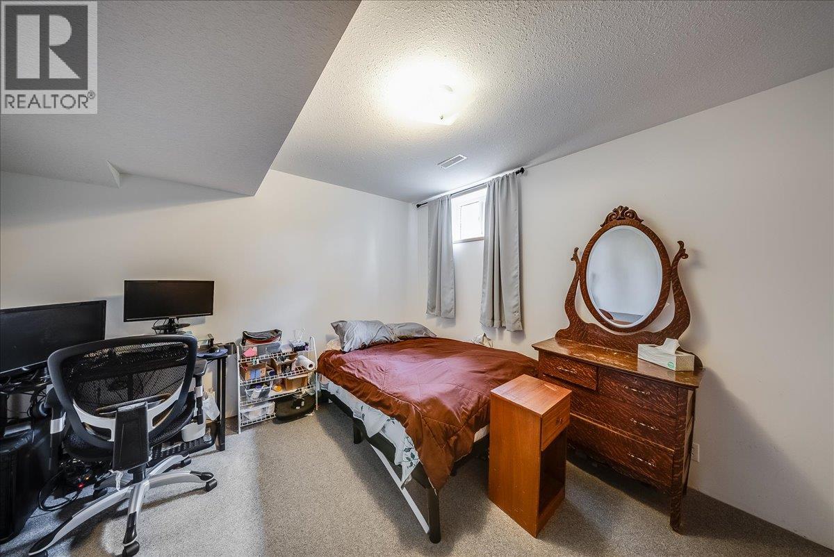 1764 Green Road Property Photo 41