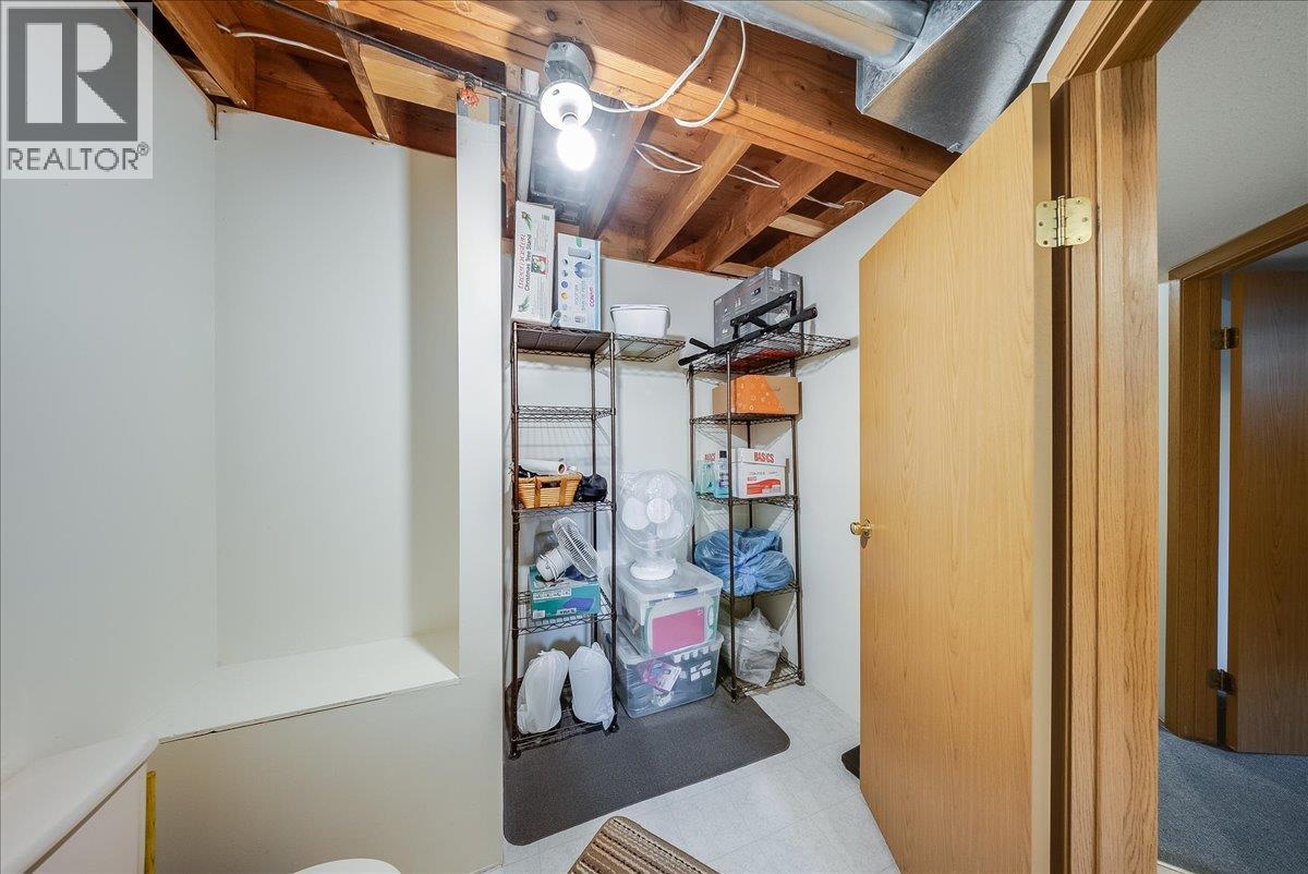 1764 Green Road Property Photo 44