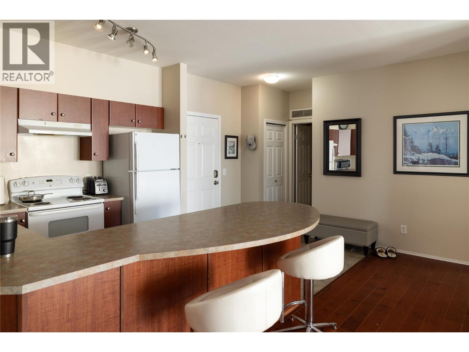 1873 Country Club Drive Unit# 2406 Property Photo 1