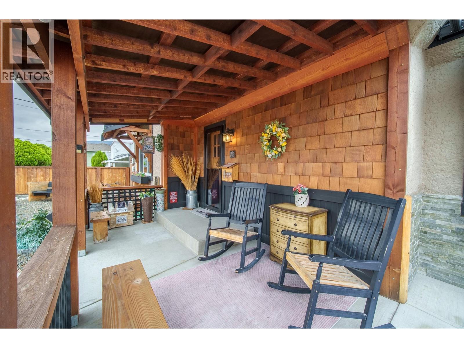 141 Regina Avenue Property Photo 9