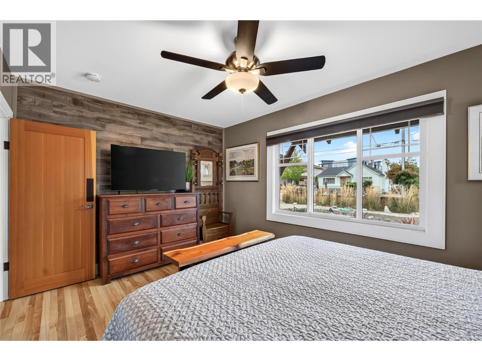141 Regina Avenue Property Photo 22