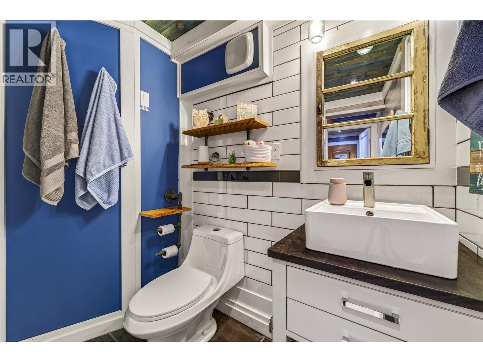 141 Regina Avenue Property Photo 29