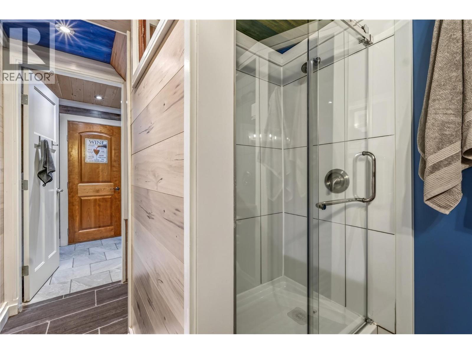 141 Regina Avenue Property Photo 30
