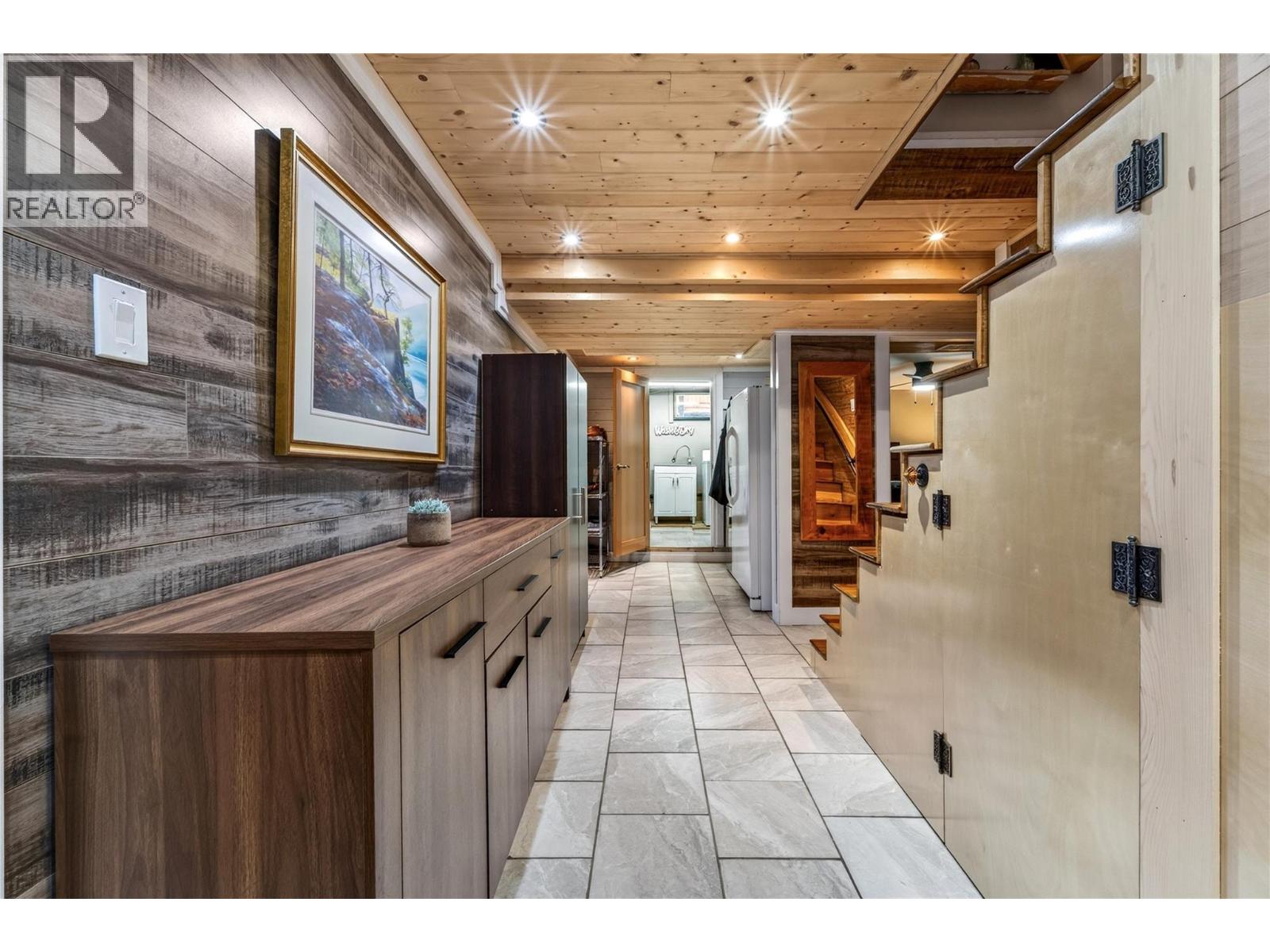 141 Regina Avenue Property Photo 31