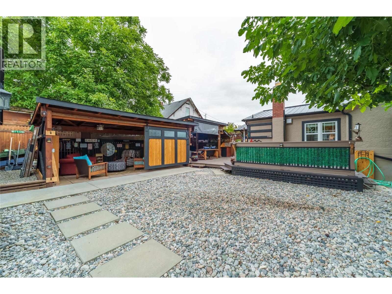 141 Regina Avenue Property Photo 43