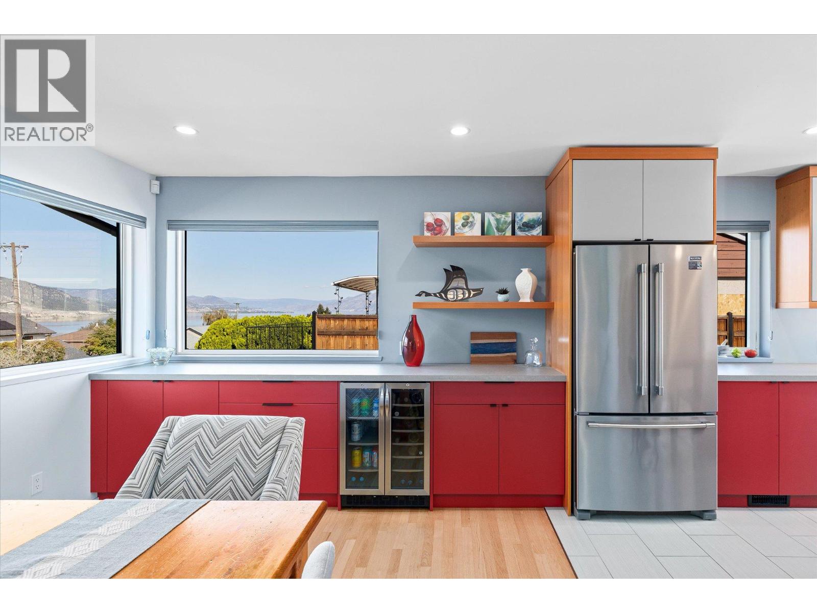 158 Grandview Street Property Photo 17