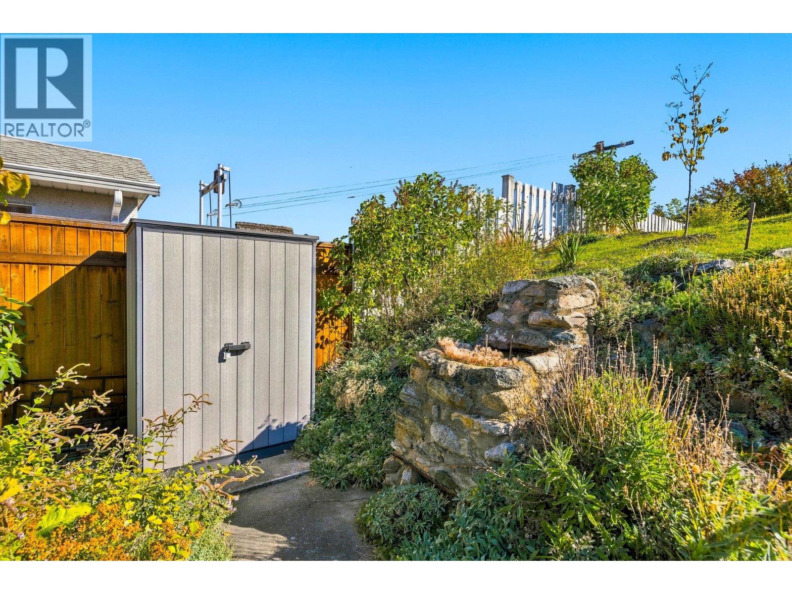 158 Grandview Street Property Photo 41