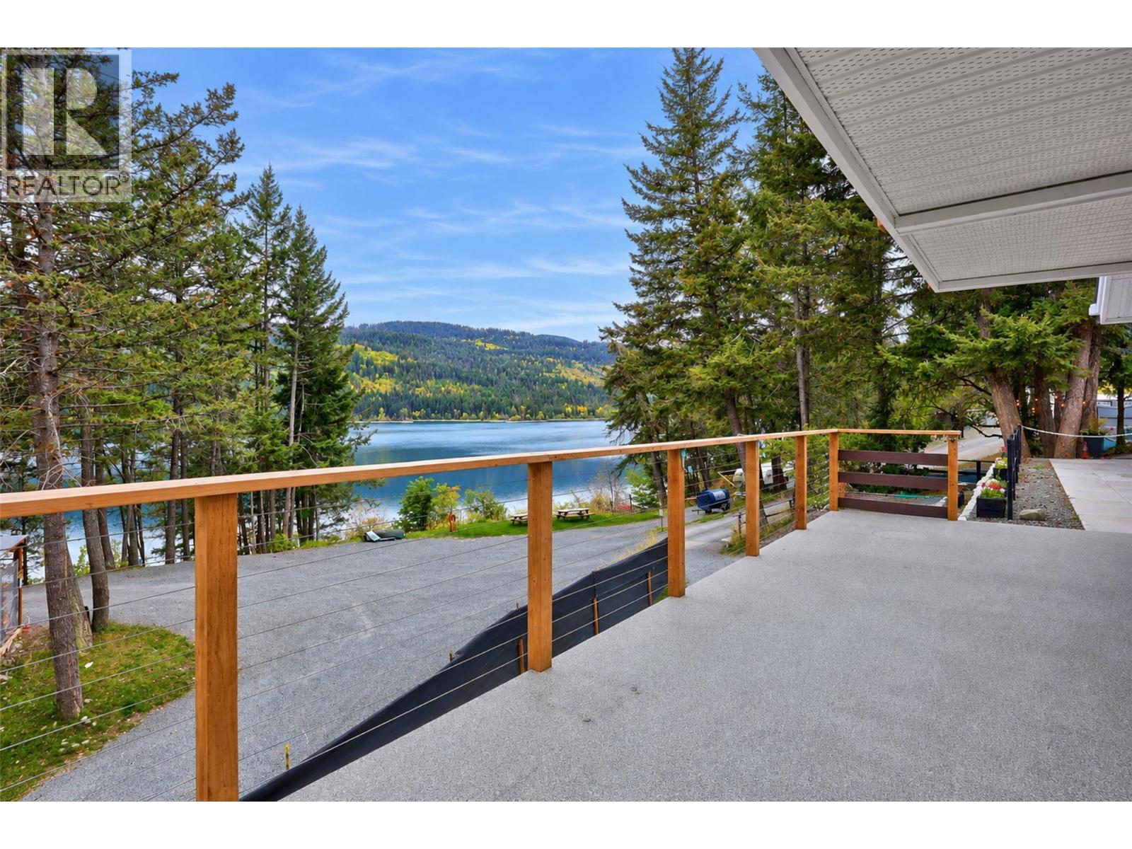 2544 Golden Horn Road Property Photo 7