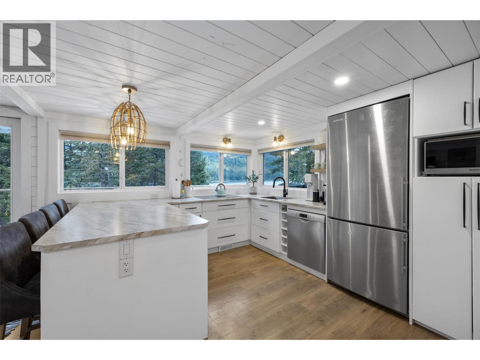2544 Golden Horn Road Property Photo 11
