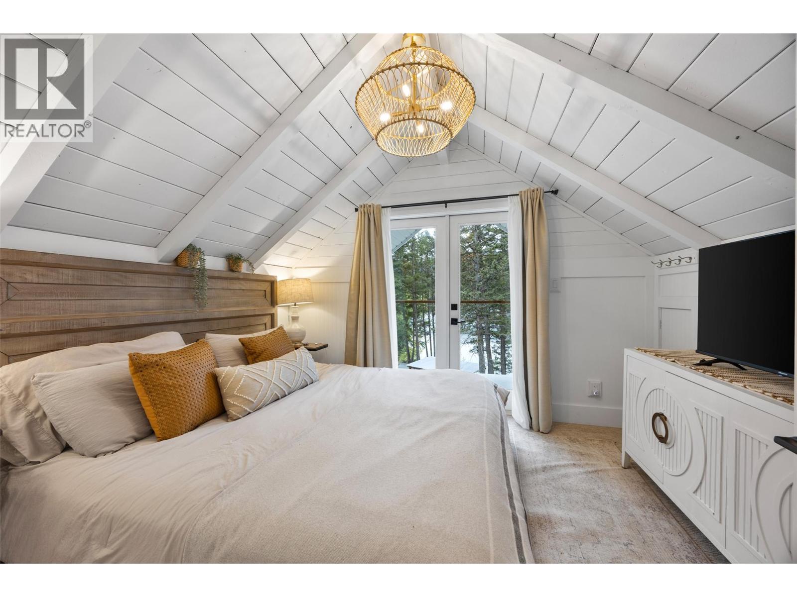 2544 Golden Horn Road Property Photo 17