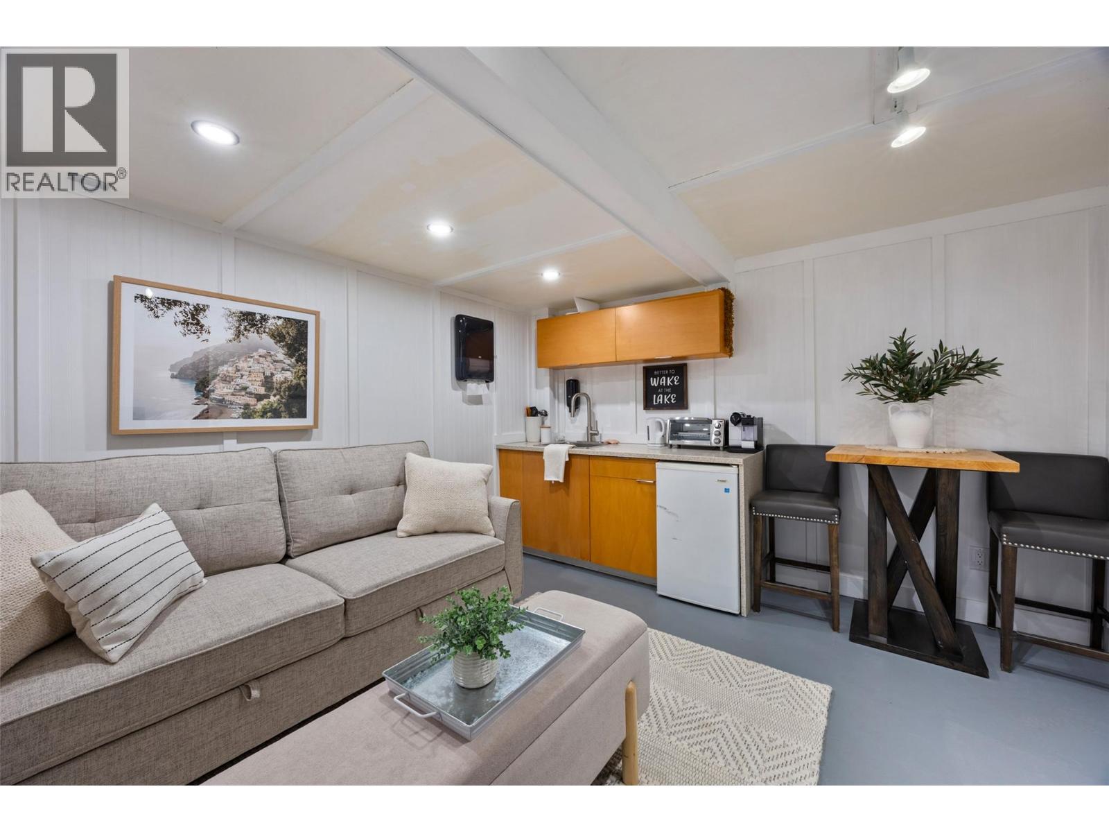 2544 Golden Horn Road Property Photo 23