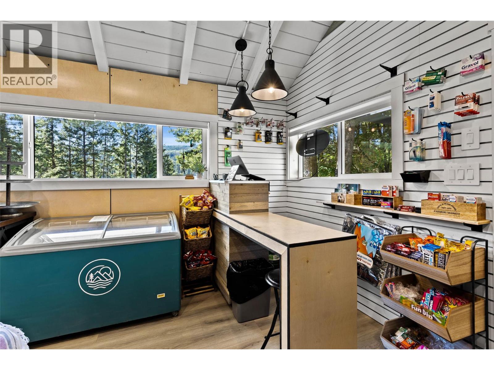 2544 Golden Horn Road Property Photo 29