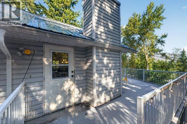 996 Arras Road Property Photo 48