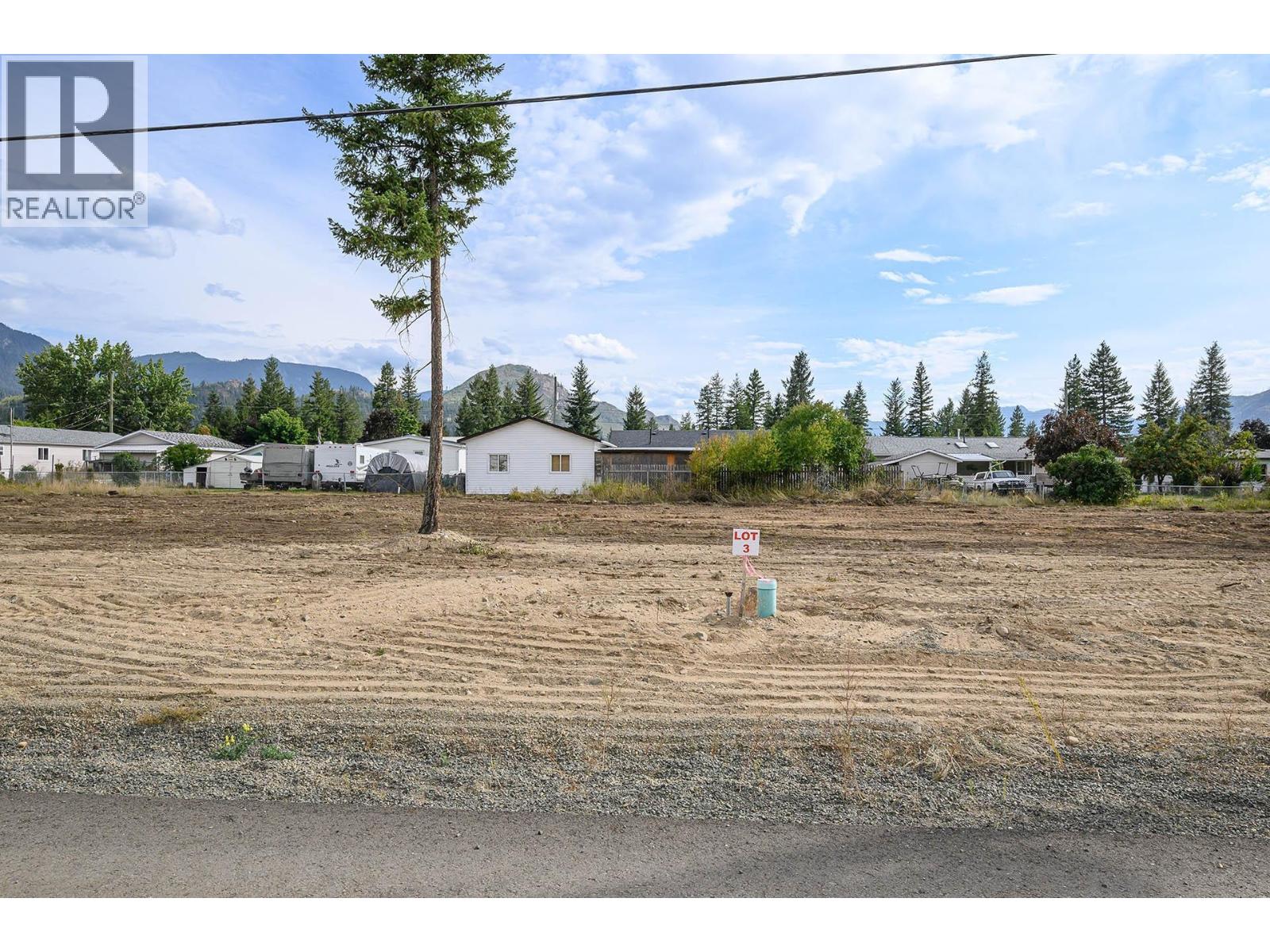 460 Clary Road Property Photo 4