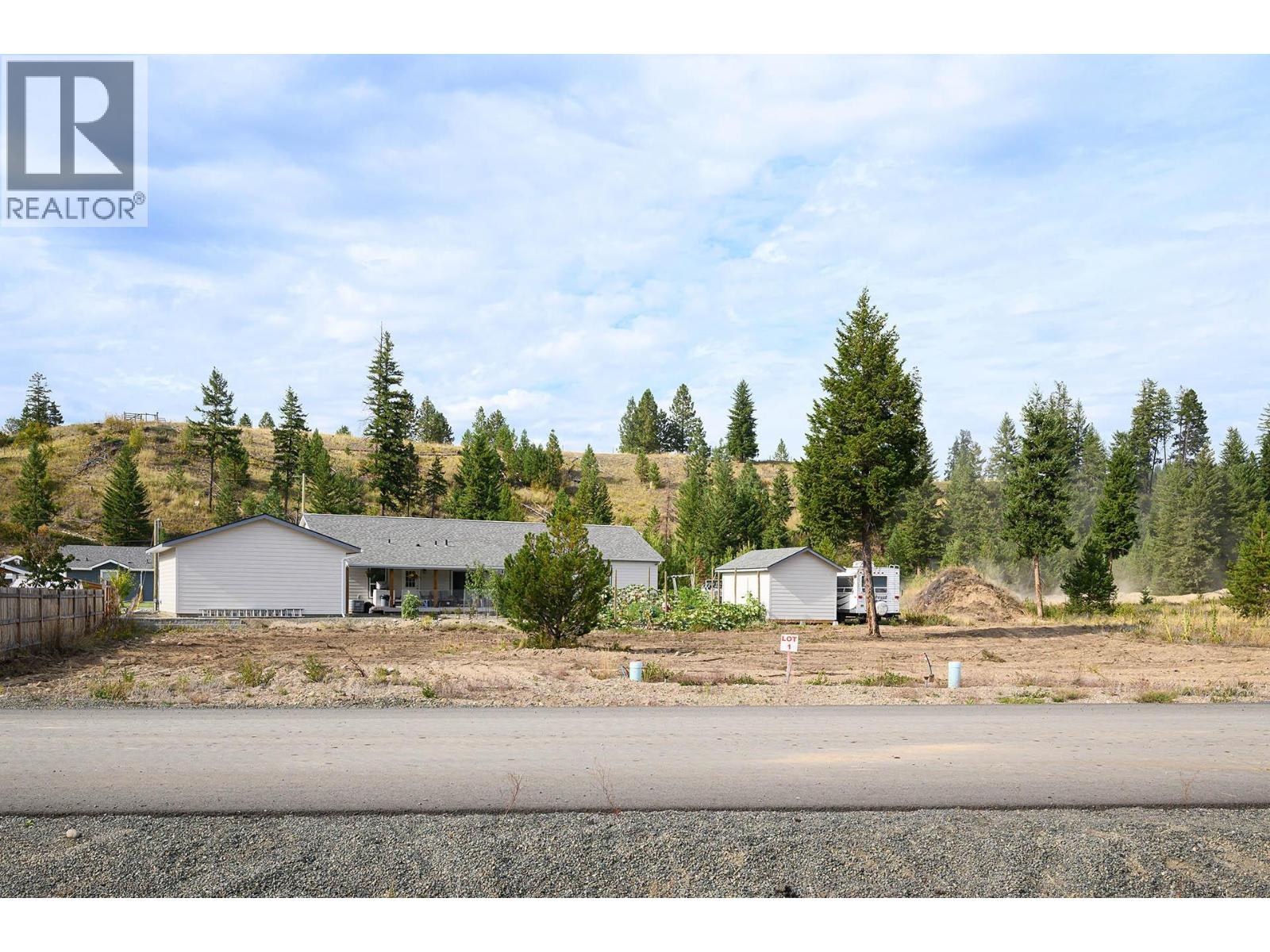 465 Clary Road Property Photo 3