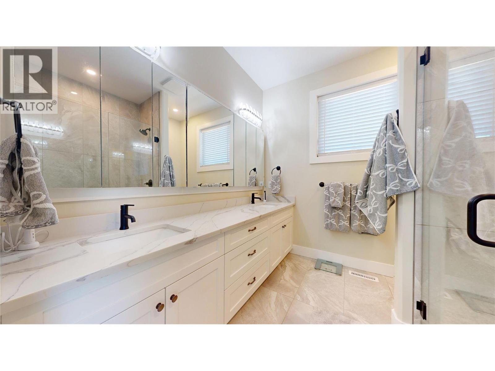 217 Shadow Mountain Boulevard Property Photo 15