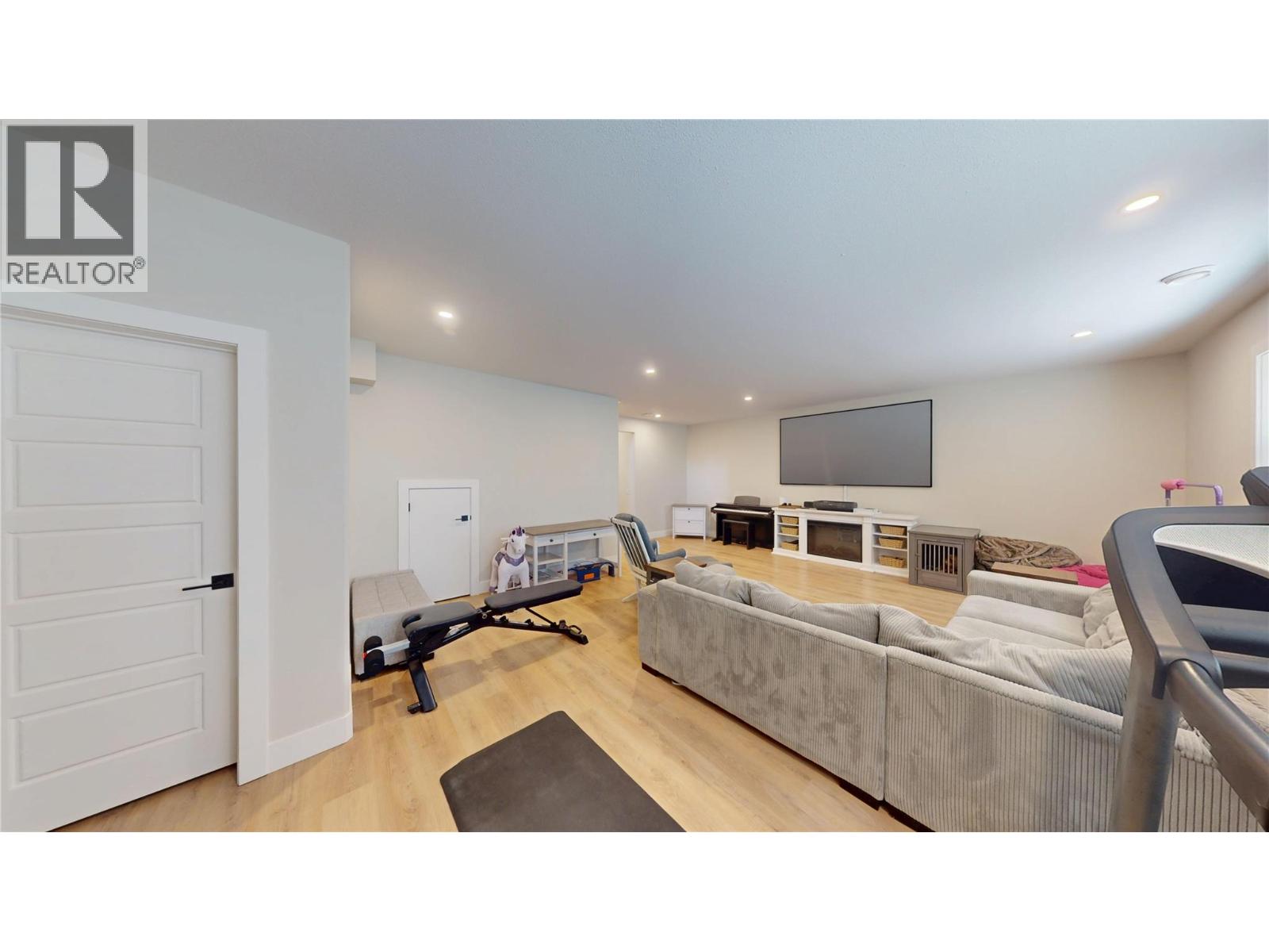 217 Shadow Mountain Boulevard Property Photo 25