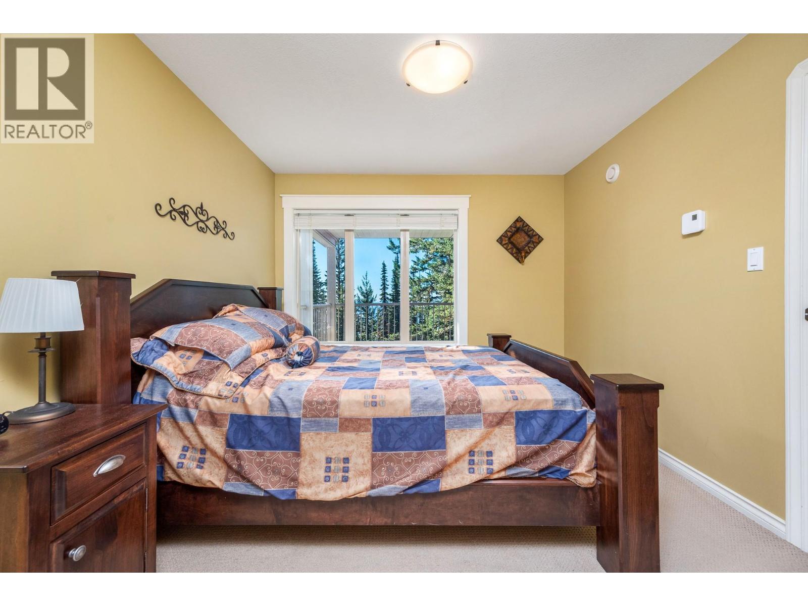720 Monashee Court Property Photo 30