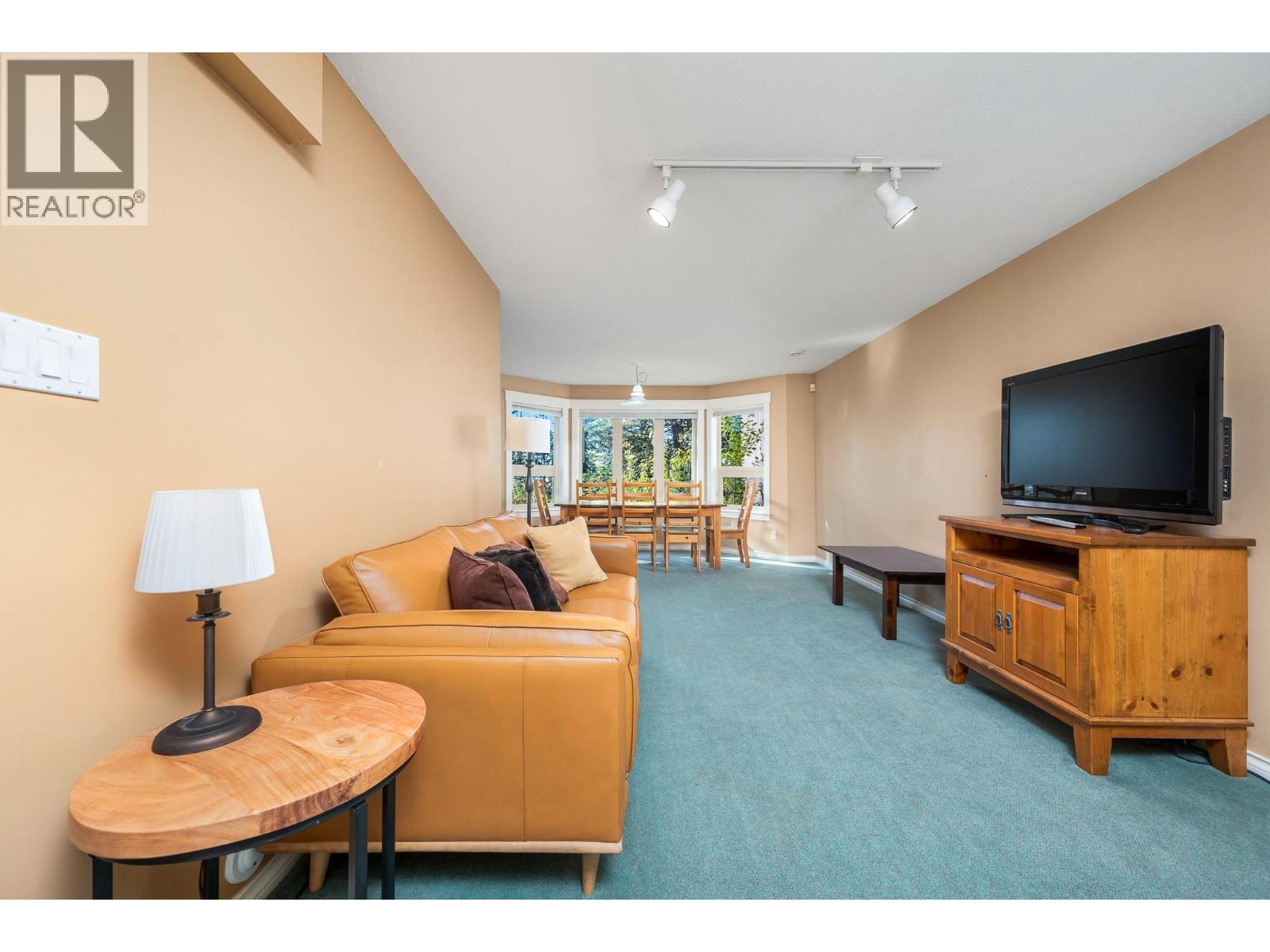 720 Monashee Court Property Photo 41