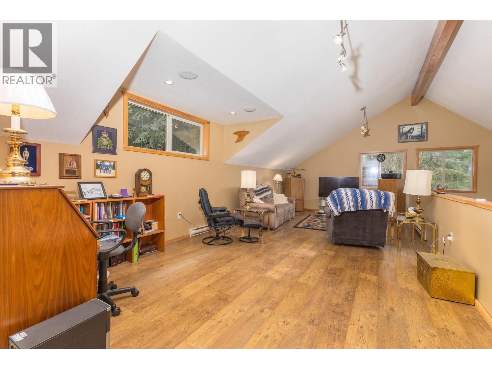 3572 Eagle Bay Road Property Photo 17