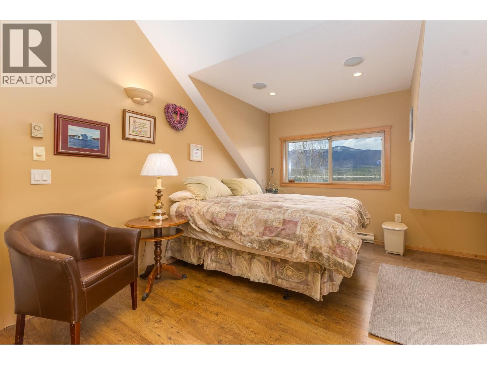 3572 Eagle Bay Road Property Photo 20