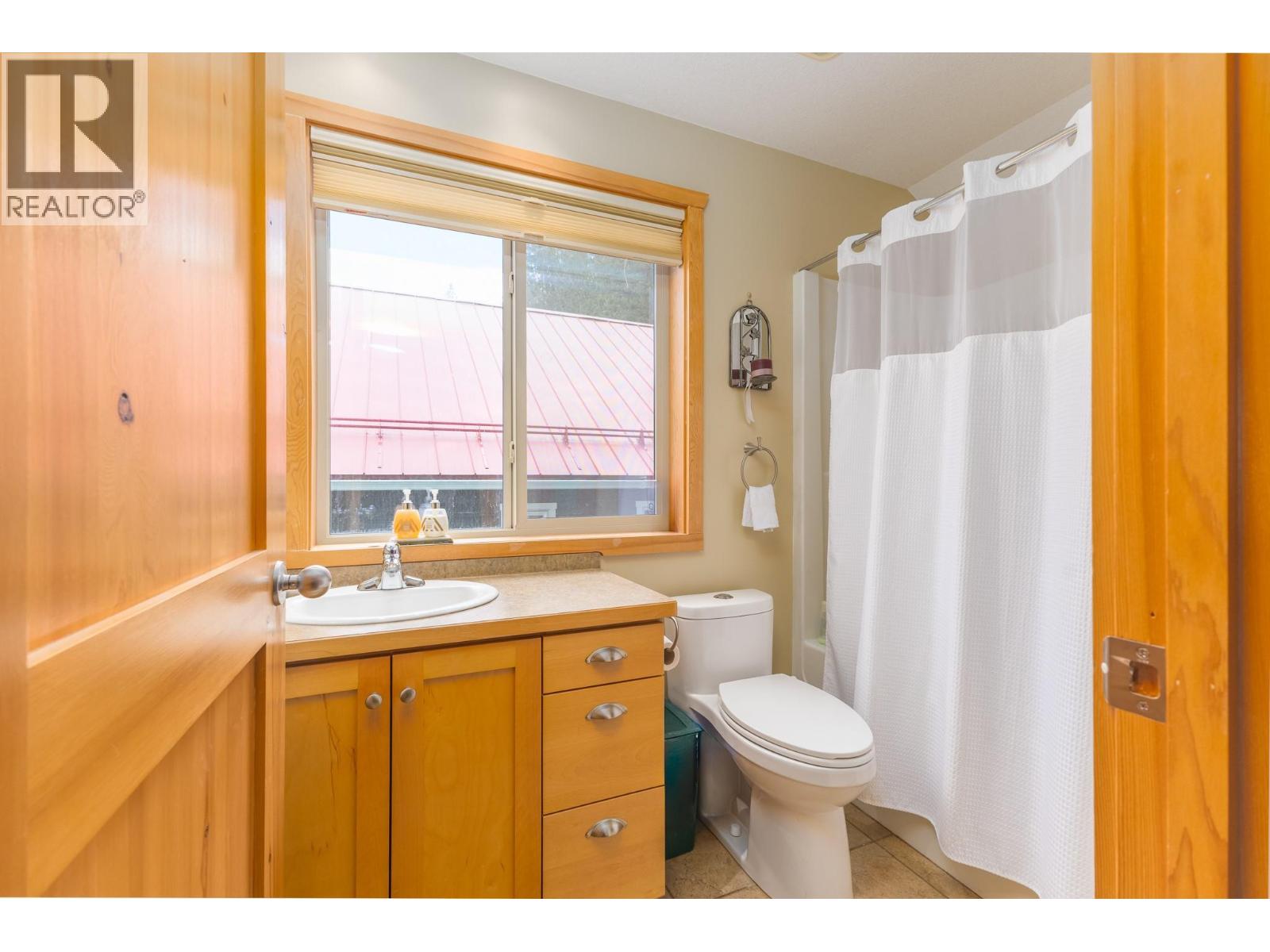 3572 Eagle Bay Road Property Photo 21