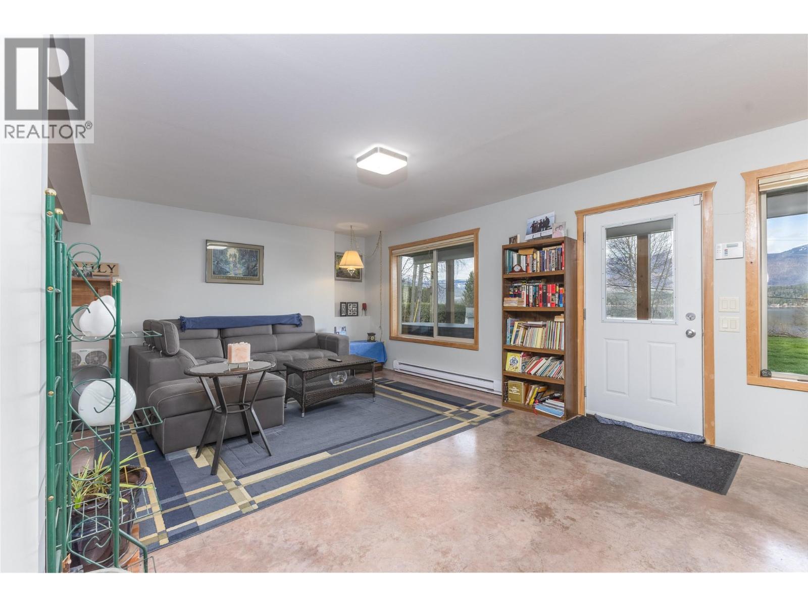 3572 Eagle Bay Road Property Photo 25