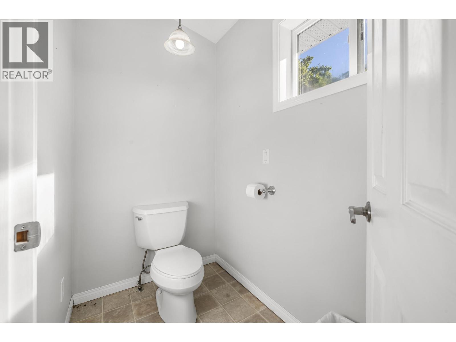 409 33rd Avenue Property Photo 35
