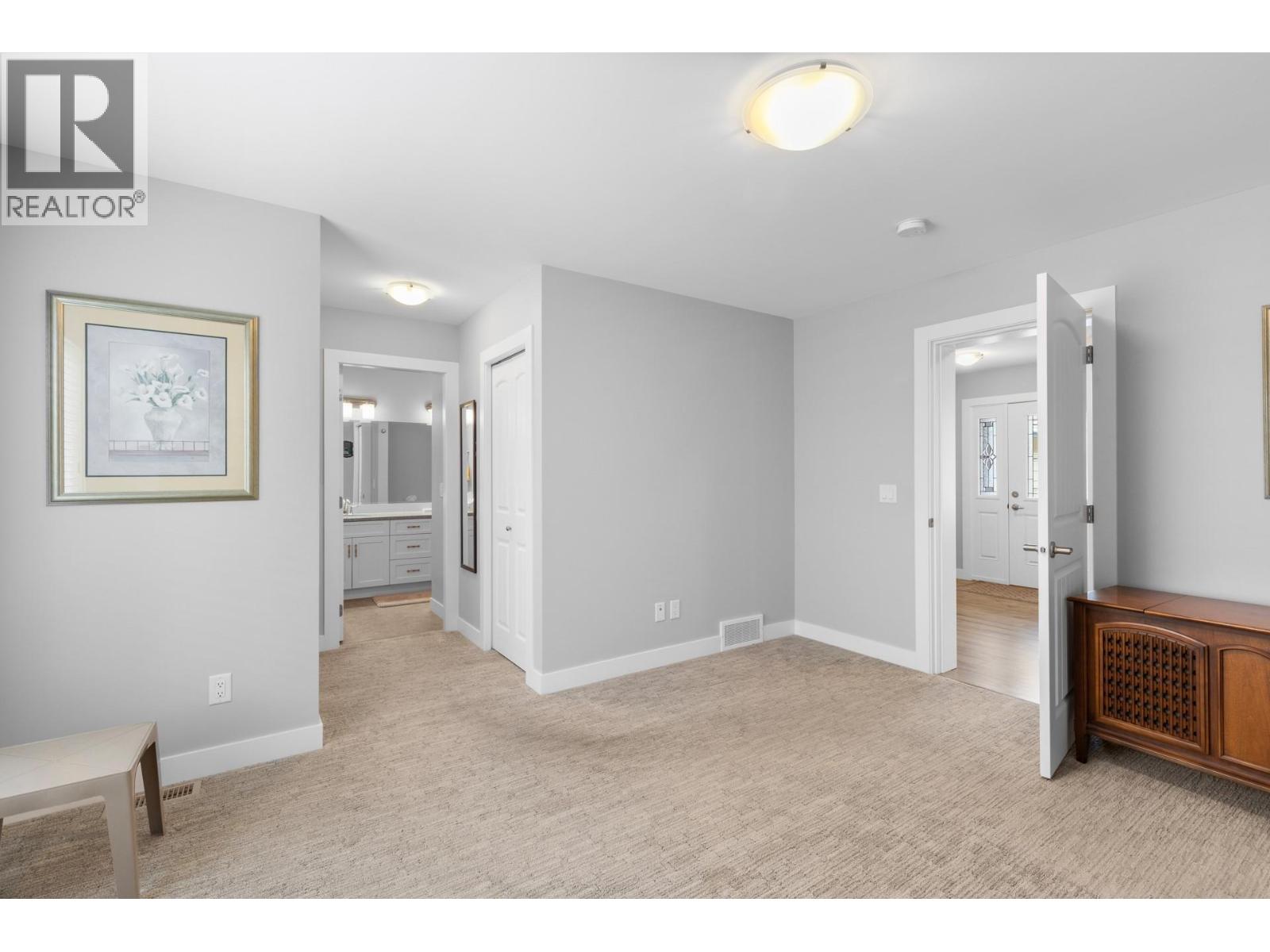 2067 Mallard Drive Property Photo 17