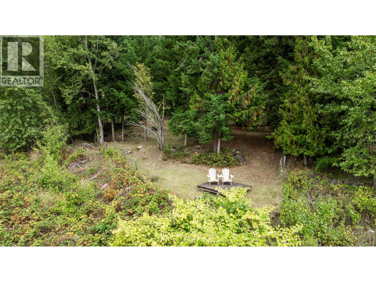 7206 Fraser Crescent Property Photo 18