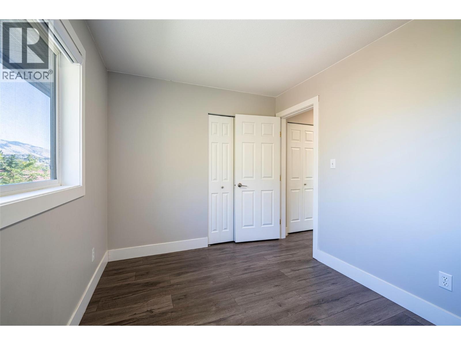 8210 Stoneridge Drive Property Photo 41