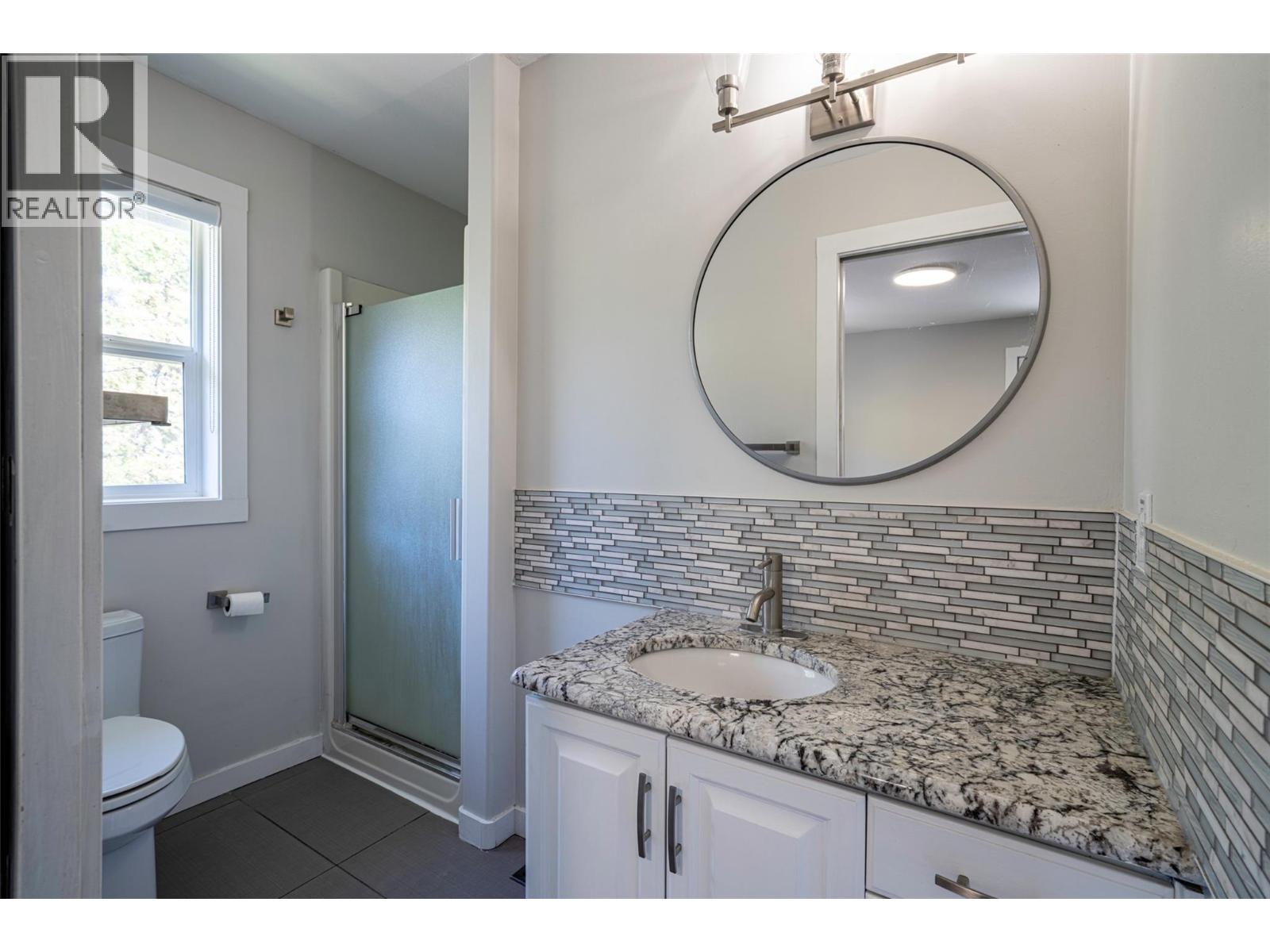 8210 Stoneridge Drive Property Photo 47