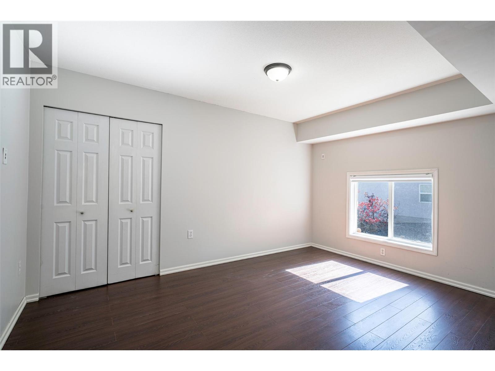 8210 Stoneridge Drive Property Photo 81