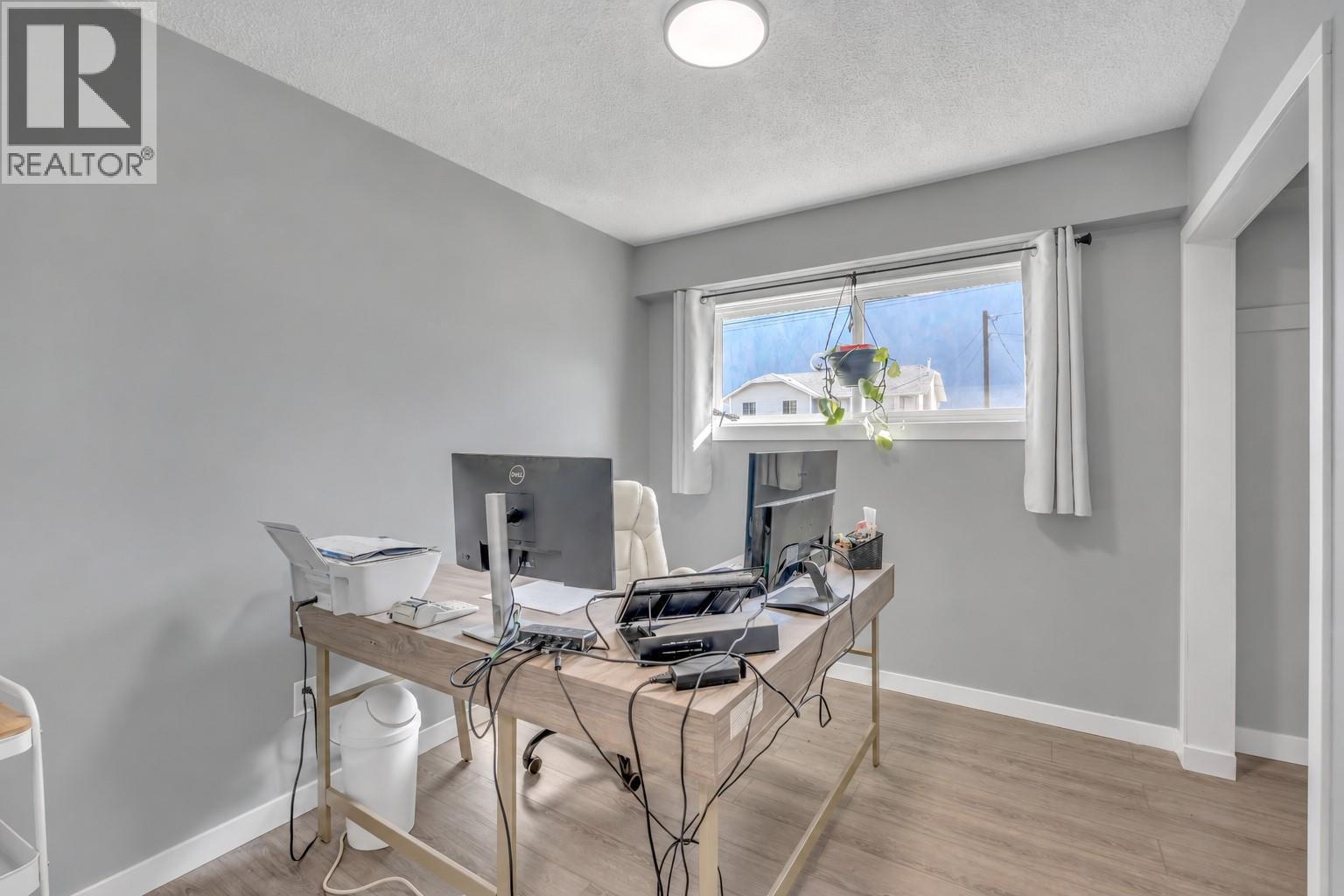 826 3rd Avenue Property Photo 18