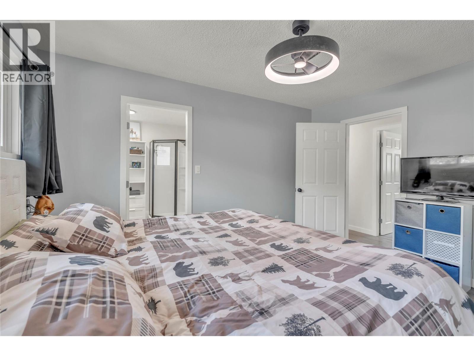826 3rd Avenue Property Photo 23
