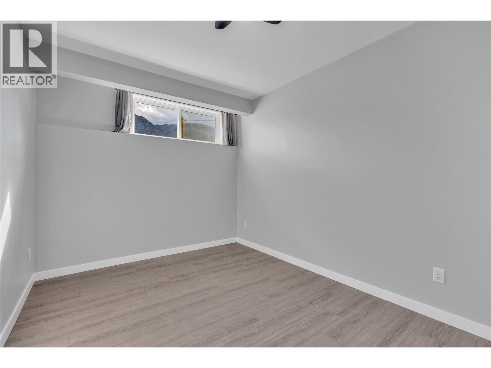 826 3rd Avenue Property Photo 36