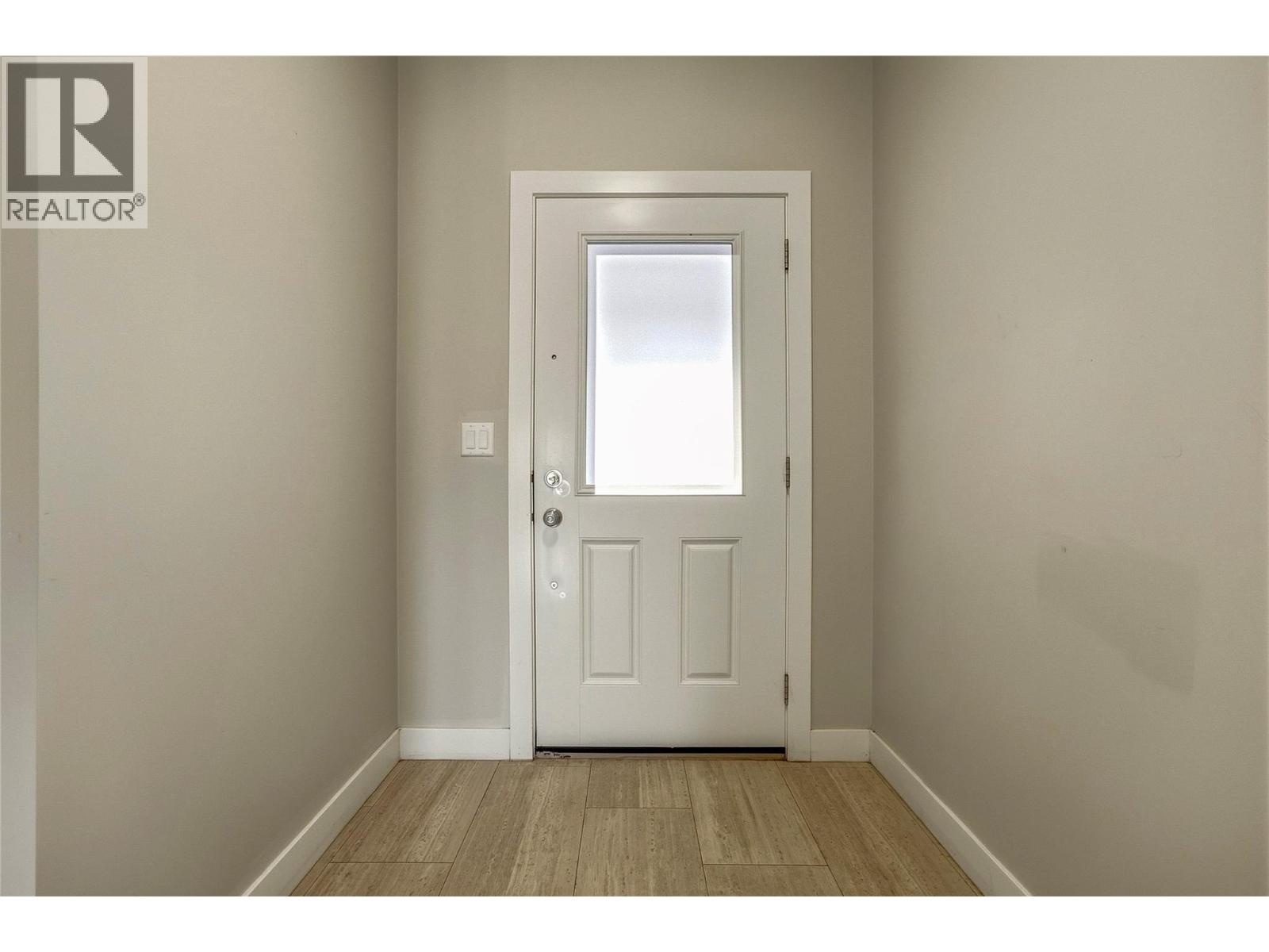4600 Okanagan Avenue Unit# 13 Property Photo 3