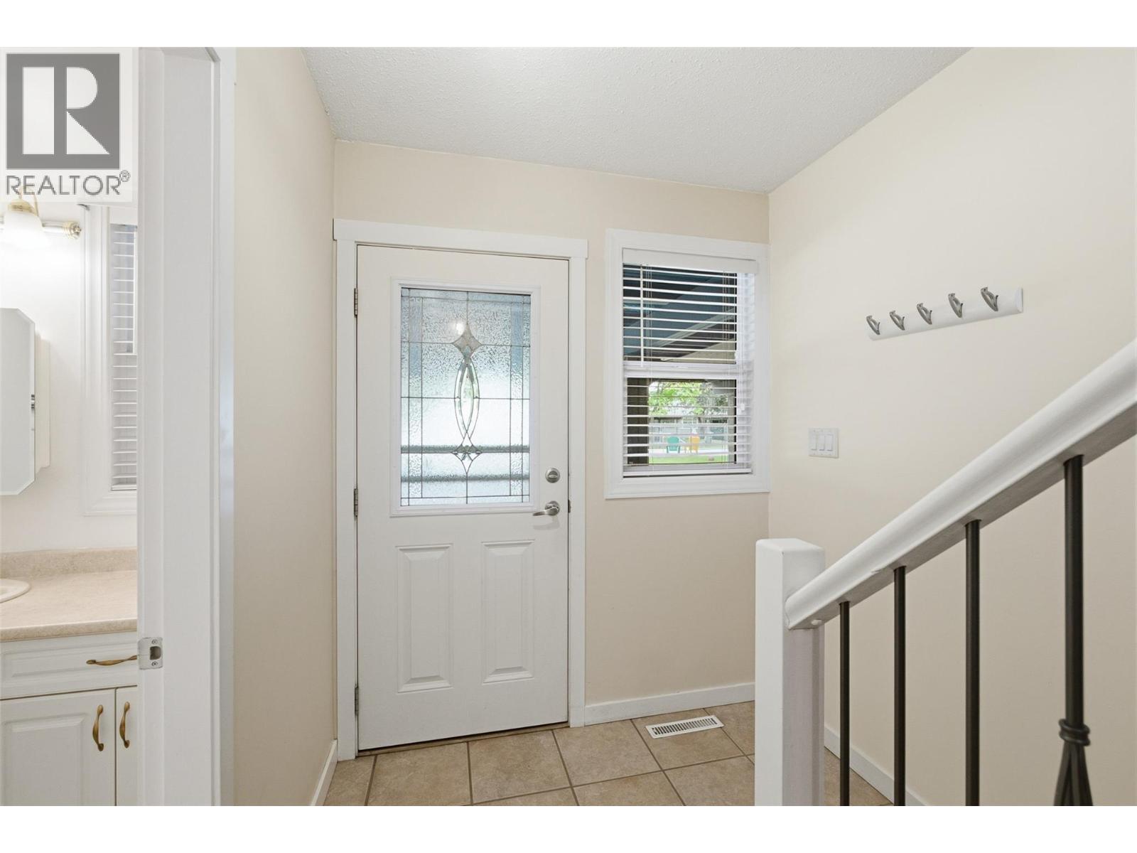 249 Kitchener Crescent Unit# 5 Property Photo 5