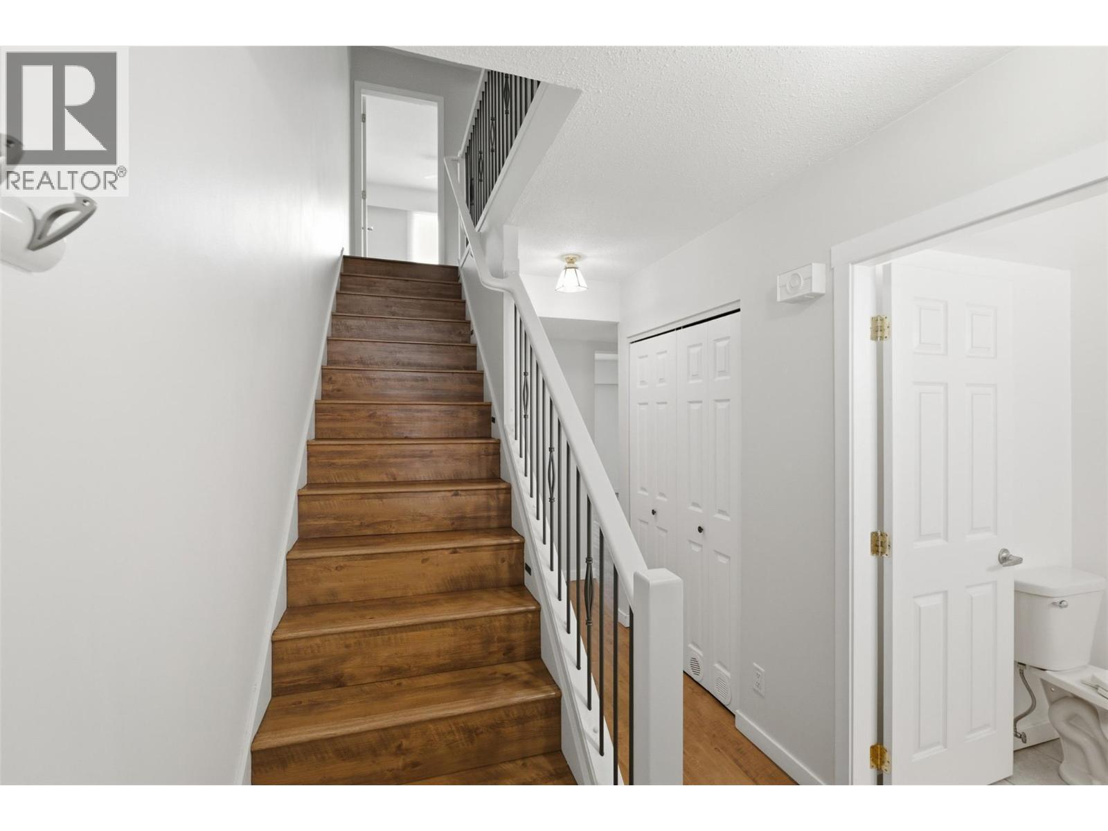 249 Kitchener Crescent Unit# 5 Property Photo 26