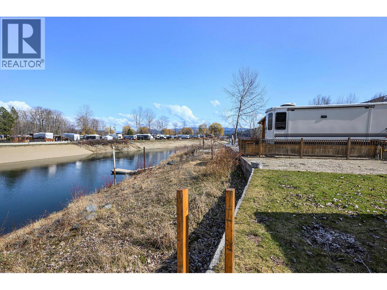 2 Clubhouse Lane Property Photo 18