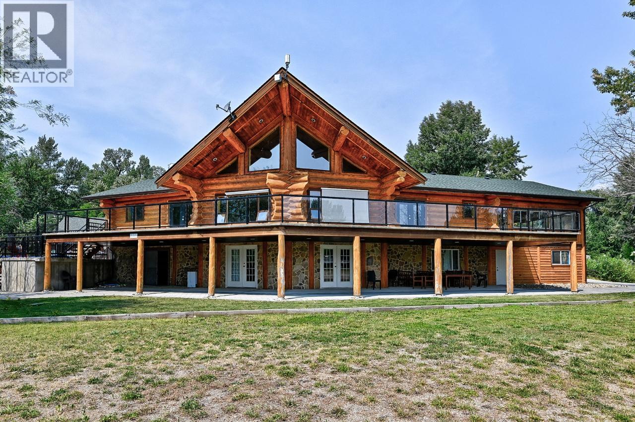 2 Clubhouse Lane Property Photo 33