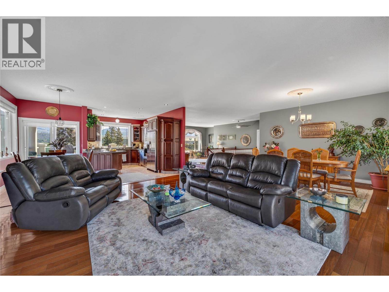 6812 Cabernet Place Property Photo 1