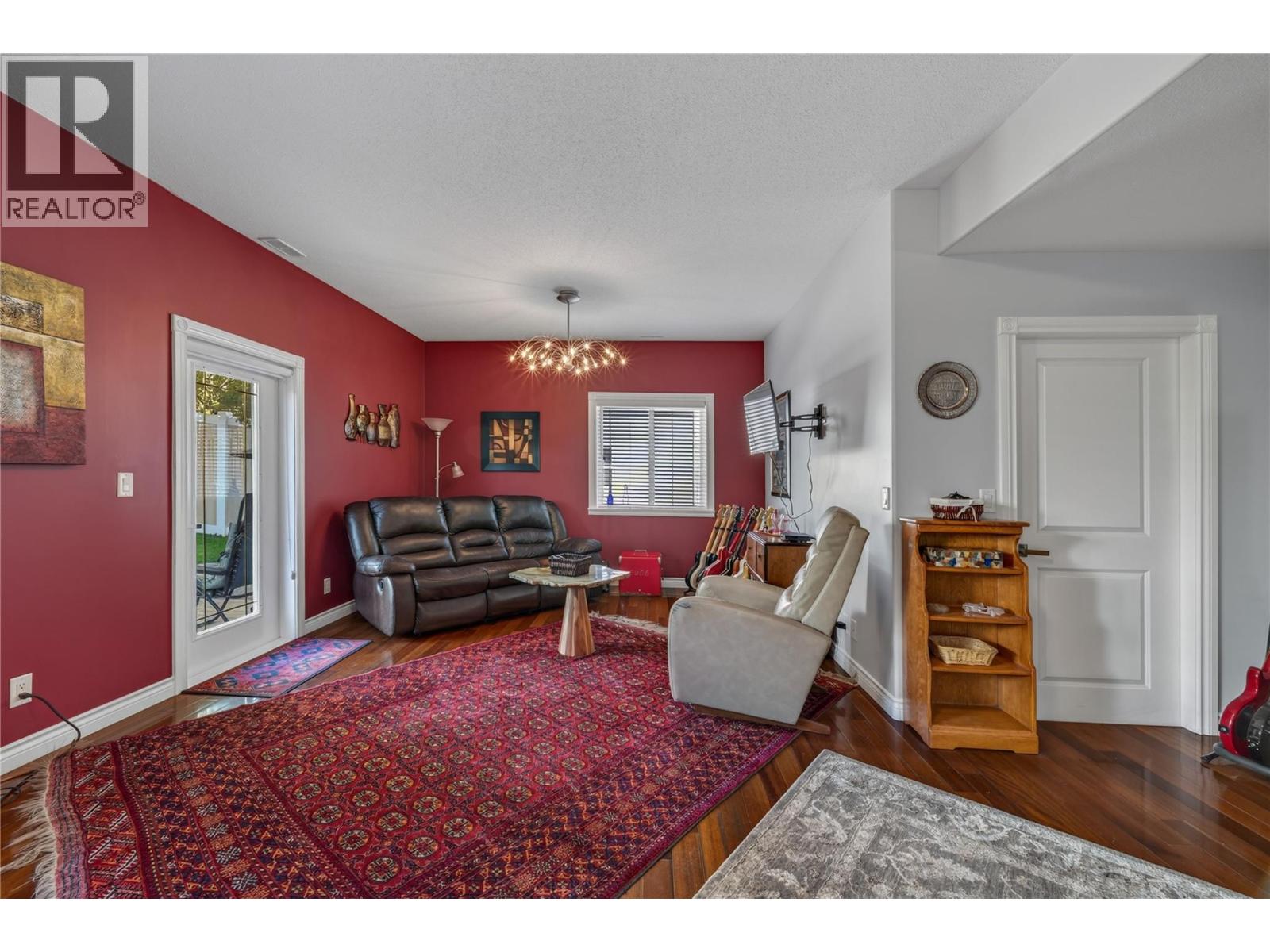 6812 Cabernet Place Property Photo 33