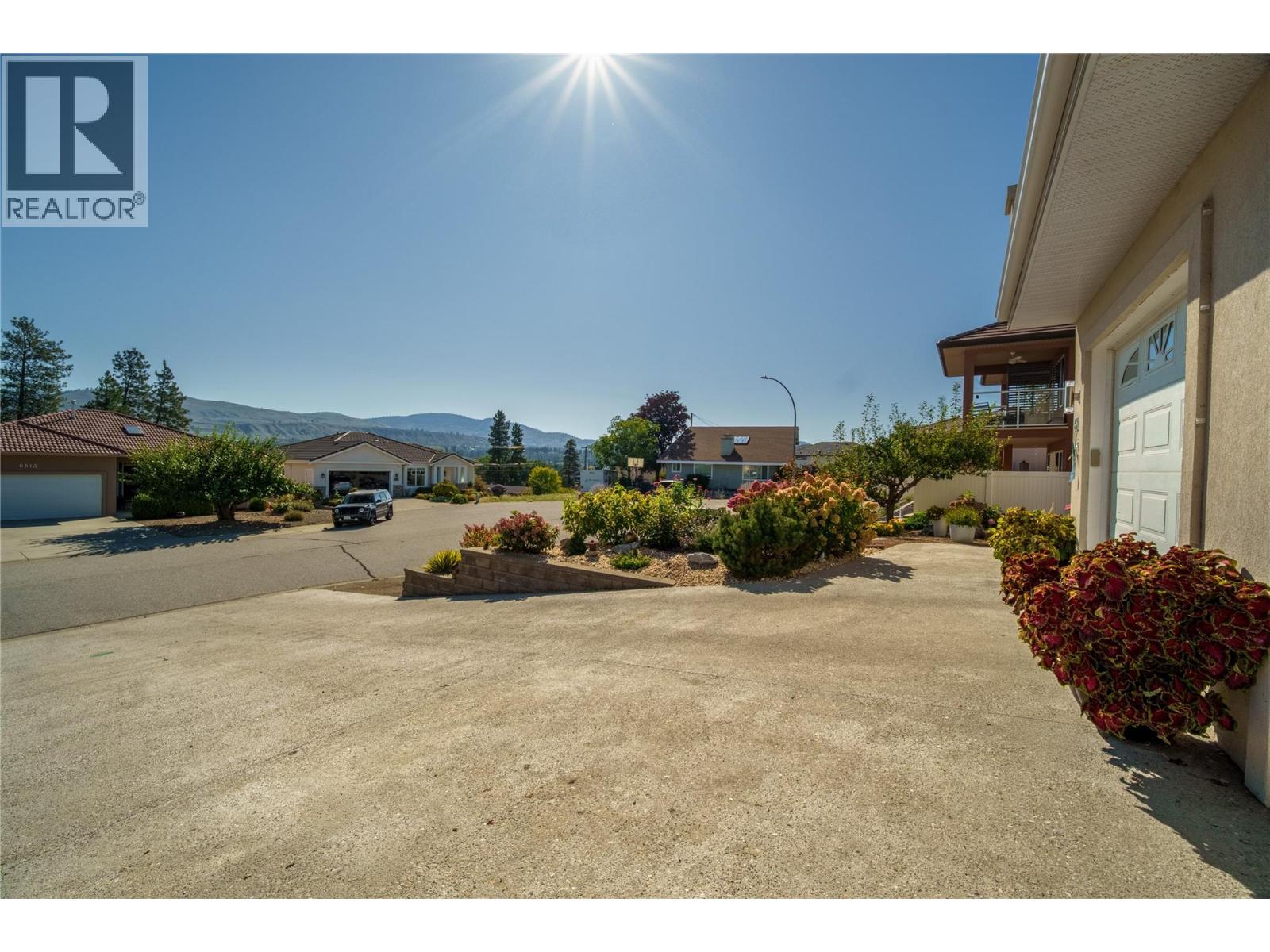 6812 Cabernet Place Property Photo 40