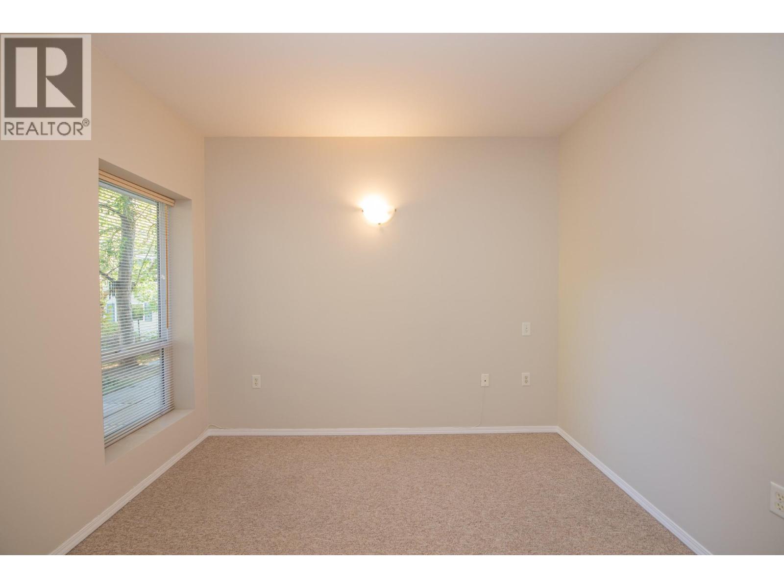 3011 Gateby Place Unit# 215 Property Photo 13