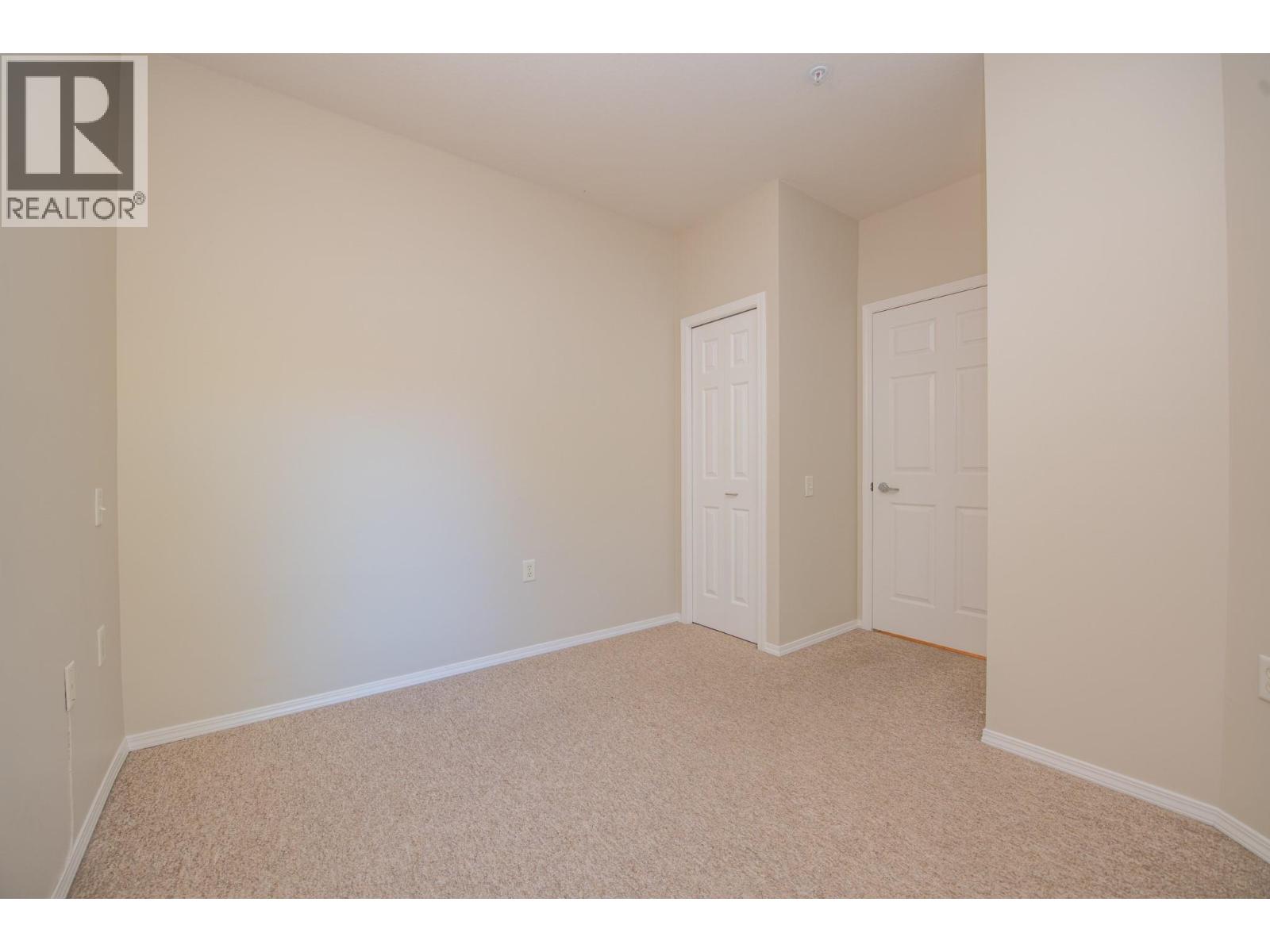 3011 Gateby Place Unit# 215 Property Photo 14