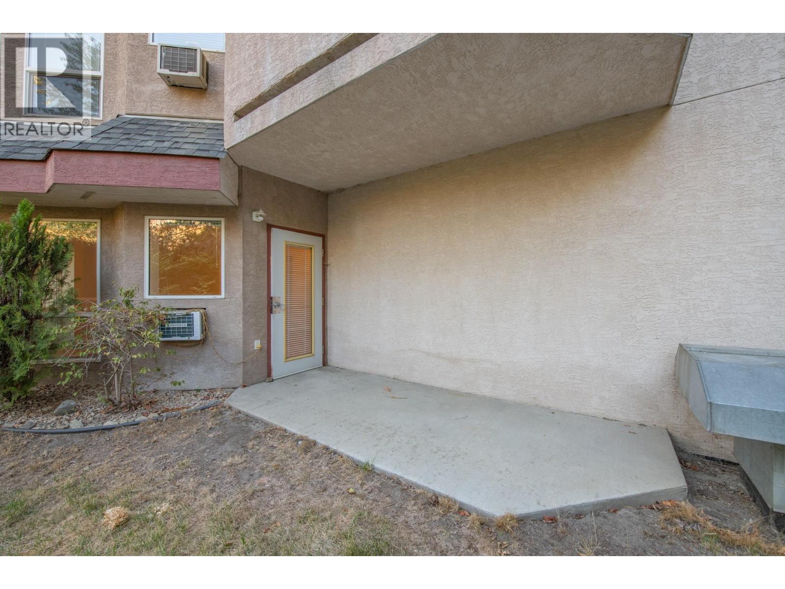 3011 Gateby Place Unit# 215 Property Photo 22