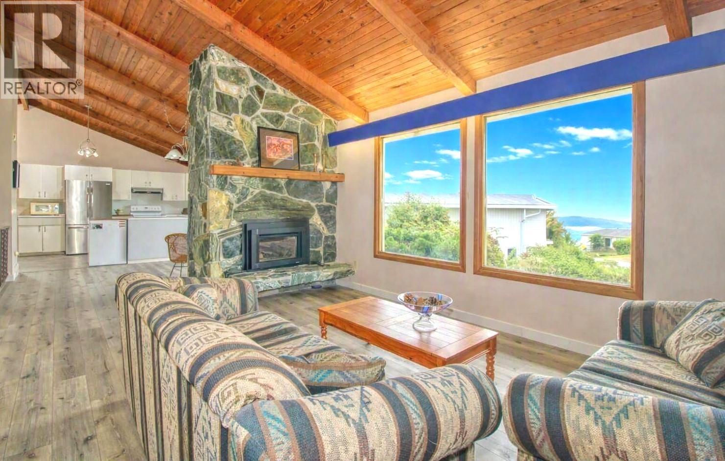 9109 Husband Road Property Photo 7