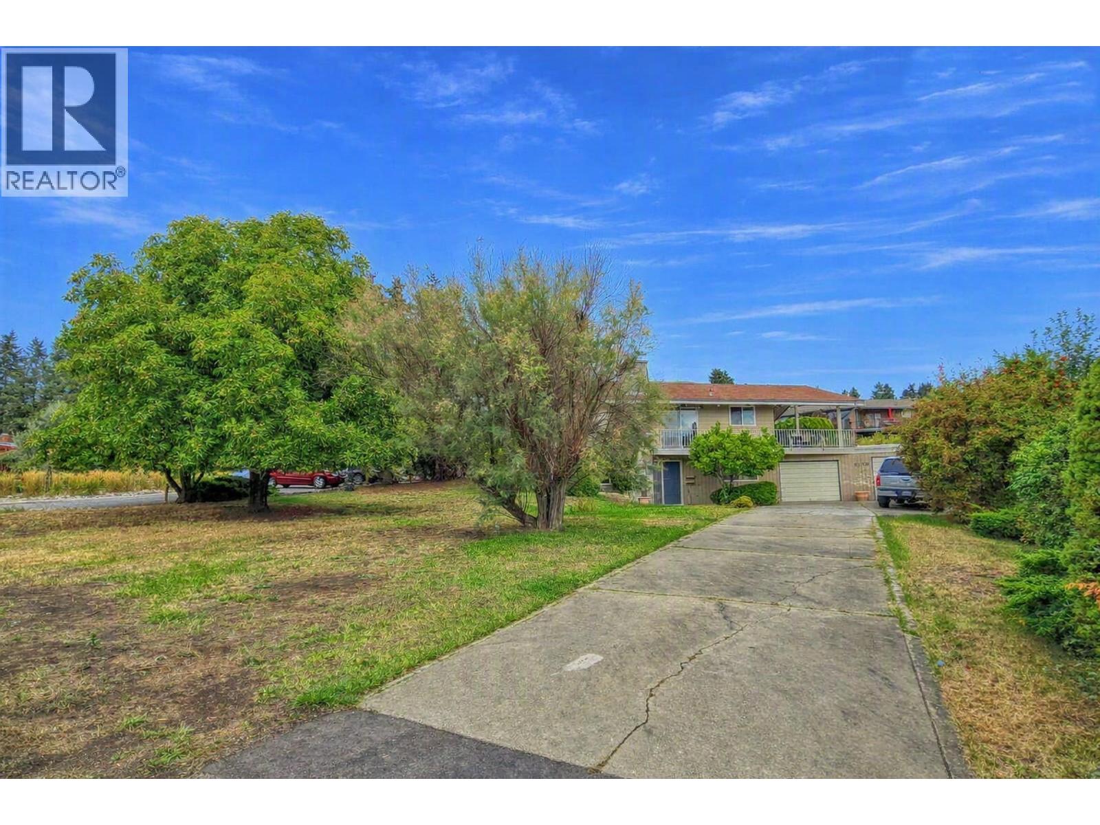 9109 Husband Road Property Photo 9